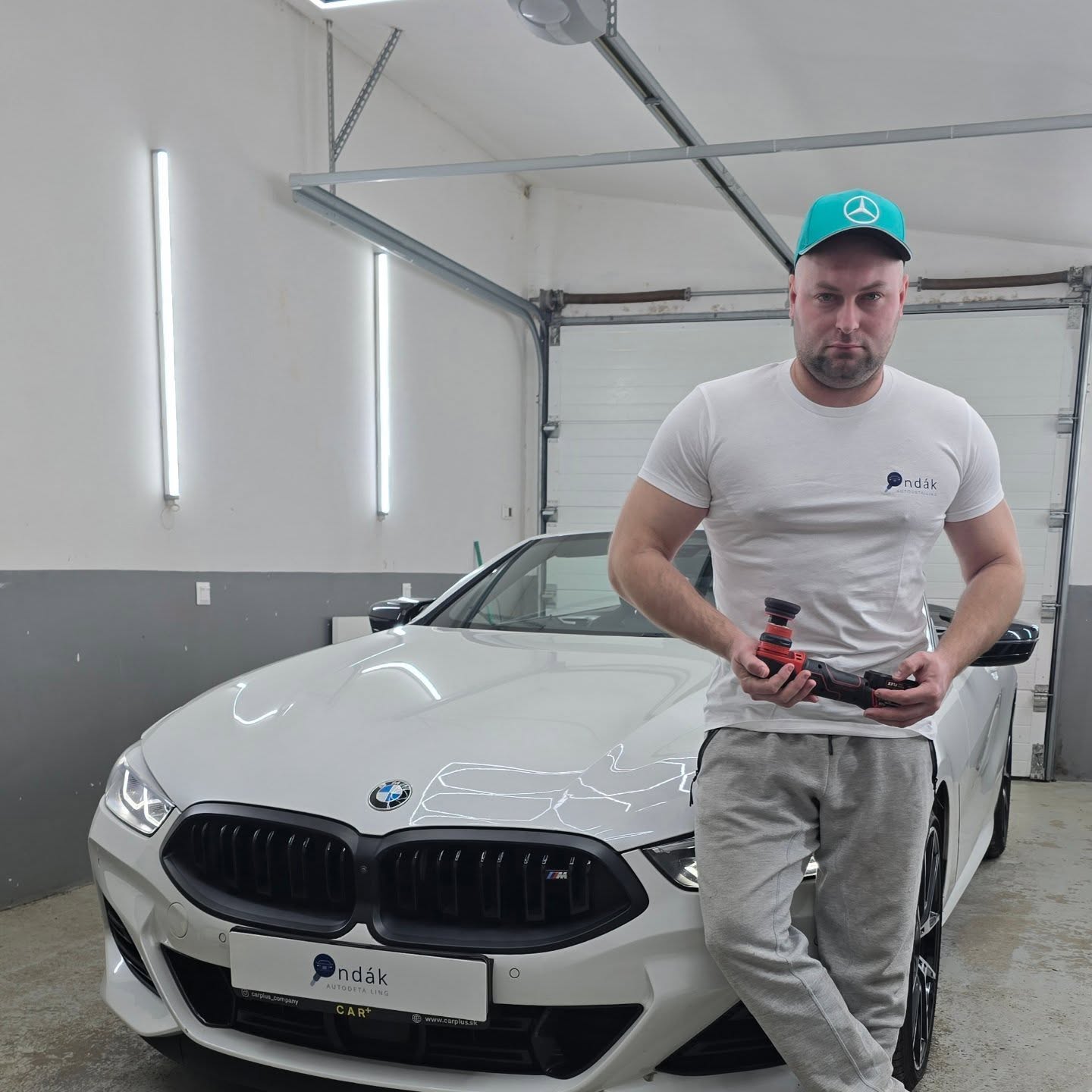 Ondák pri práci - garáž
